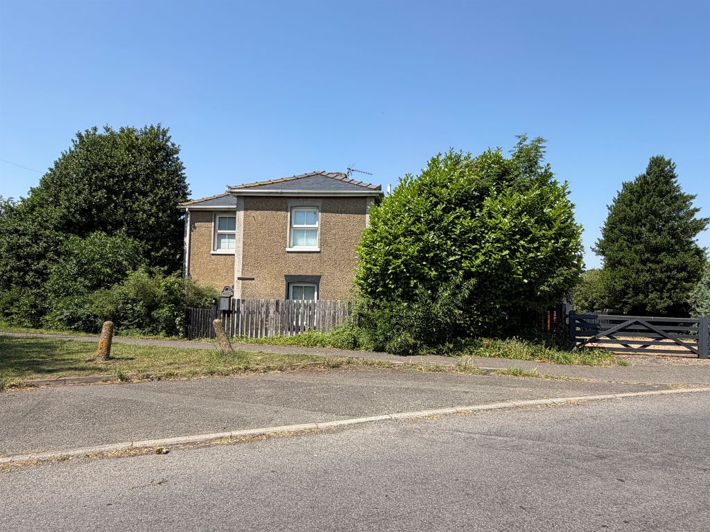 Property photo 3 of 4