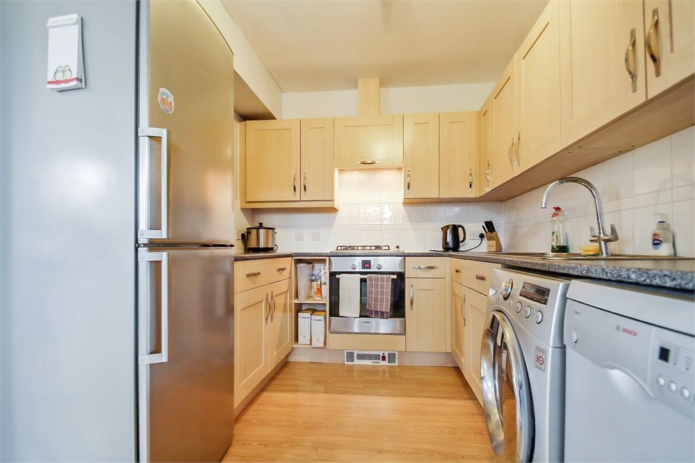 Property photo 3 of 12