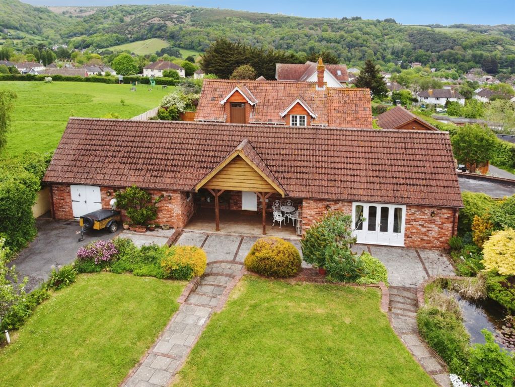 Property photo 3 of 29