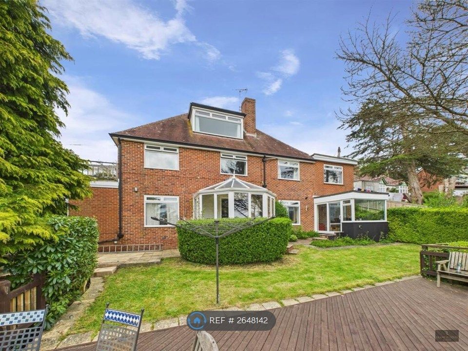 Property photo 1 of 11 Rear Garden Terrace