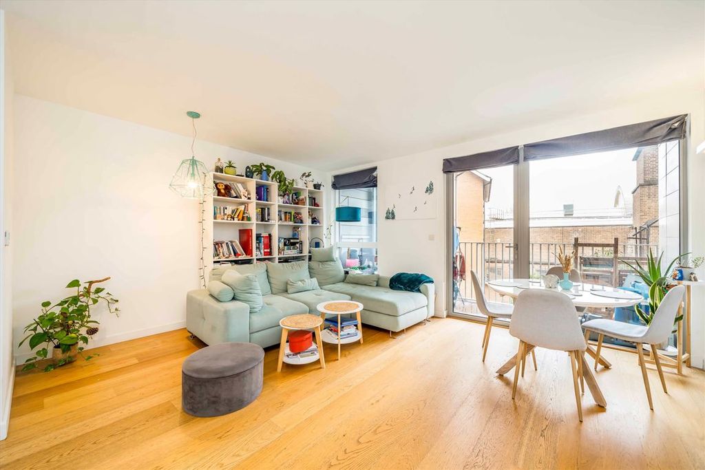 Property photo 2 of 4