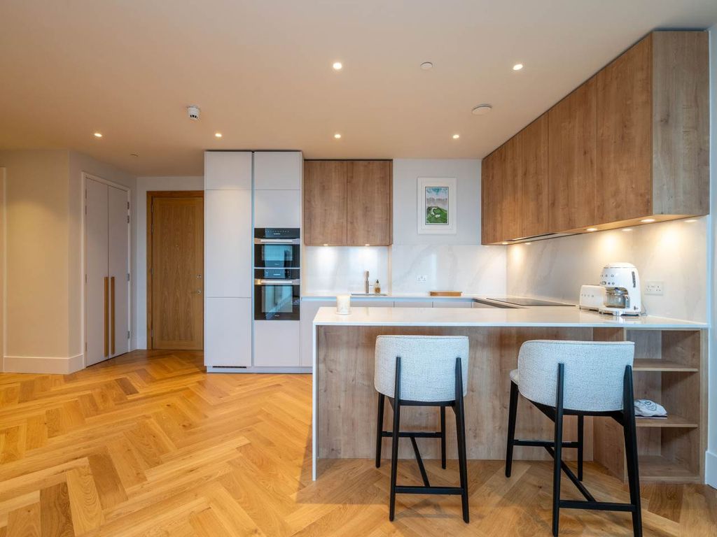 Additional image 8 of 3 bed flat for saleSt. James Place, Edinburgh EH1
