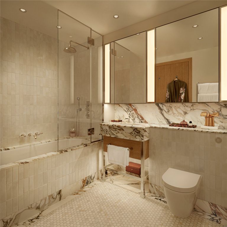 Property photo 3 of 21 Bathroom