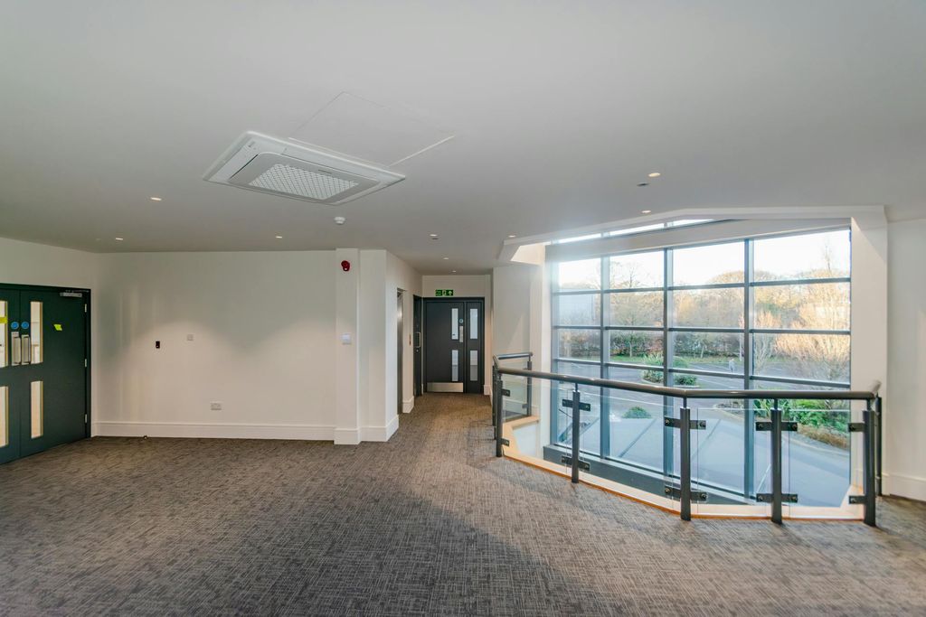 Property photo 2 of 11 6.Jpg