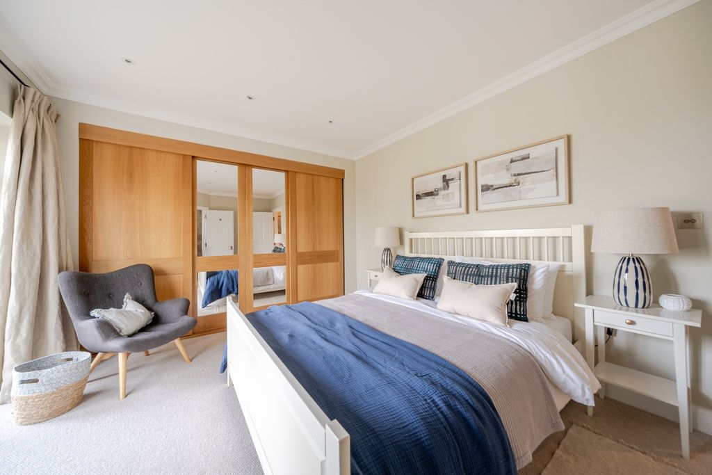 Additional image 9 of 5 bed detached house to rentMerlewood, Sevenoaks TN13