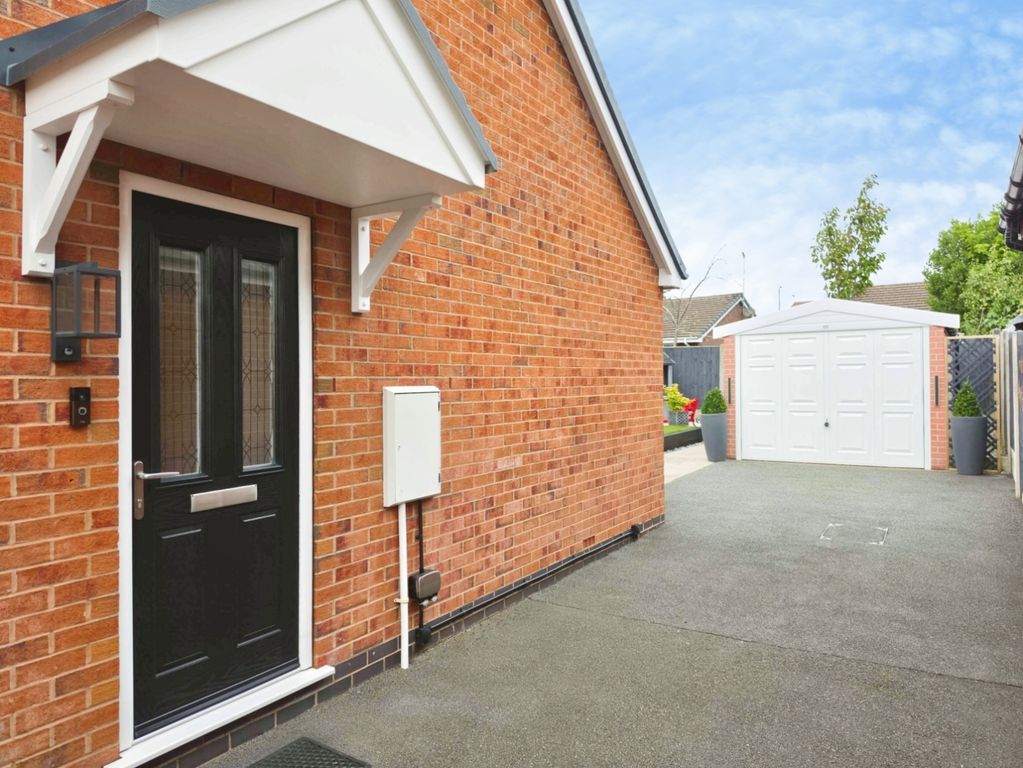Property photo 2 of 25 Pbox-Img.Jpg