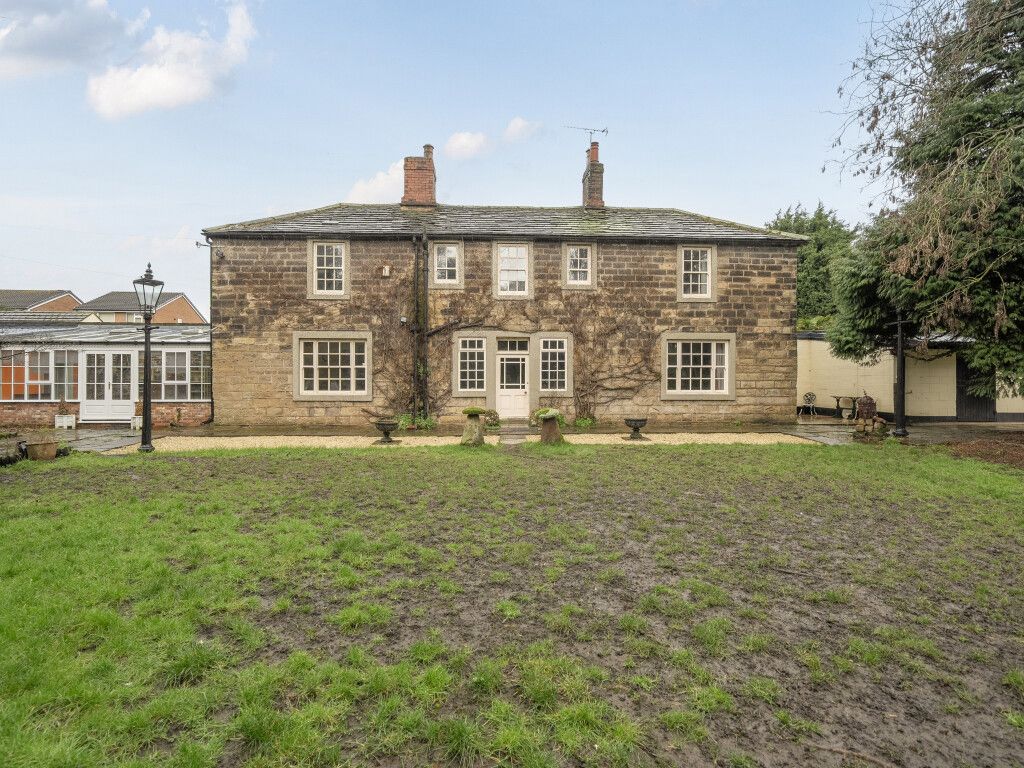 Property photo 1 of 26 1416906-19-699878...