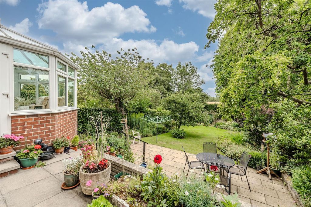 Property photo 3 of 26