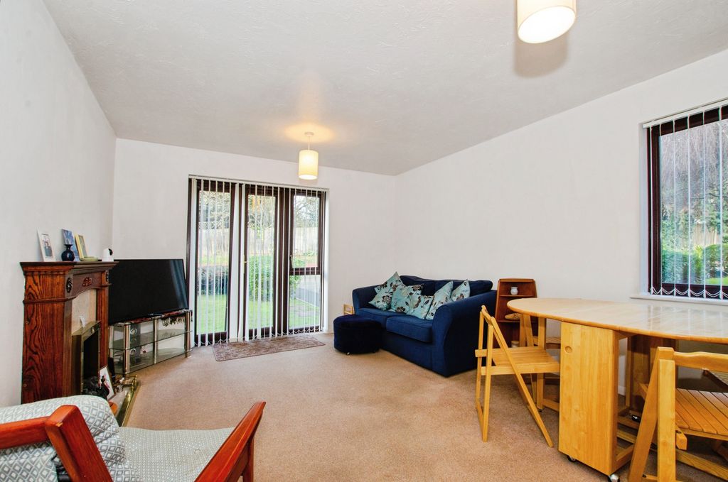 Property photo 2 of 12 Dsc_2705