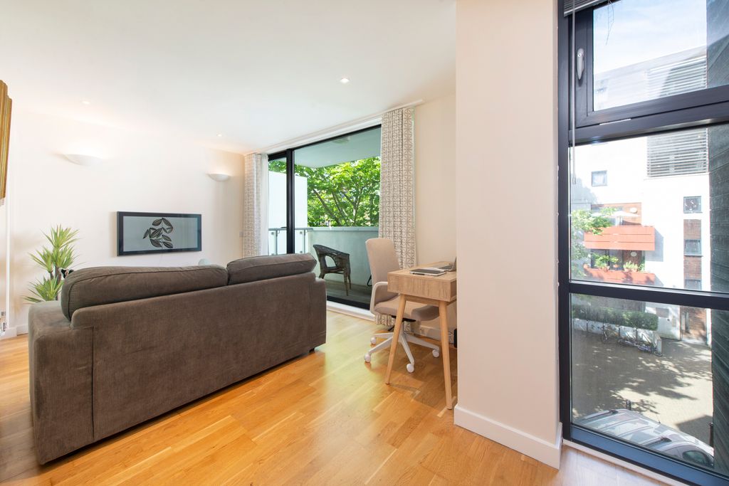 Property photo 1 of 10 Picture No. 06