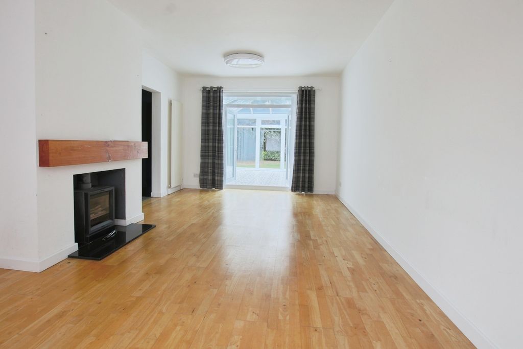 Property photo 3 of 19 4443938