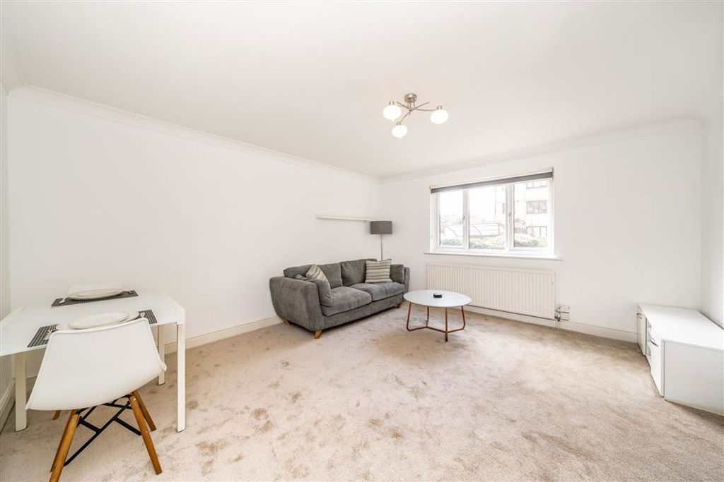 Property photo 2 of 5