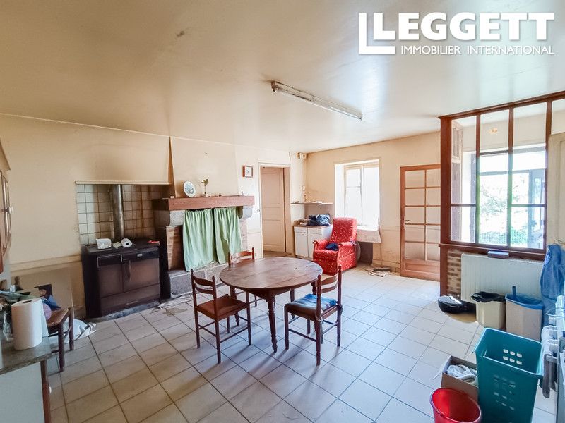 Property photo 3 of 10