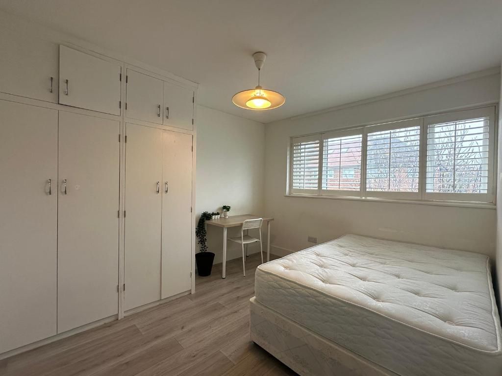 Property photo 1 of 6 Photo 1