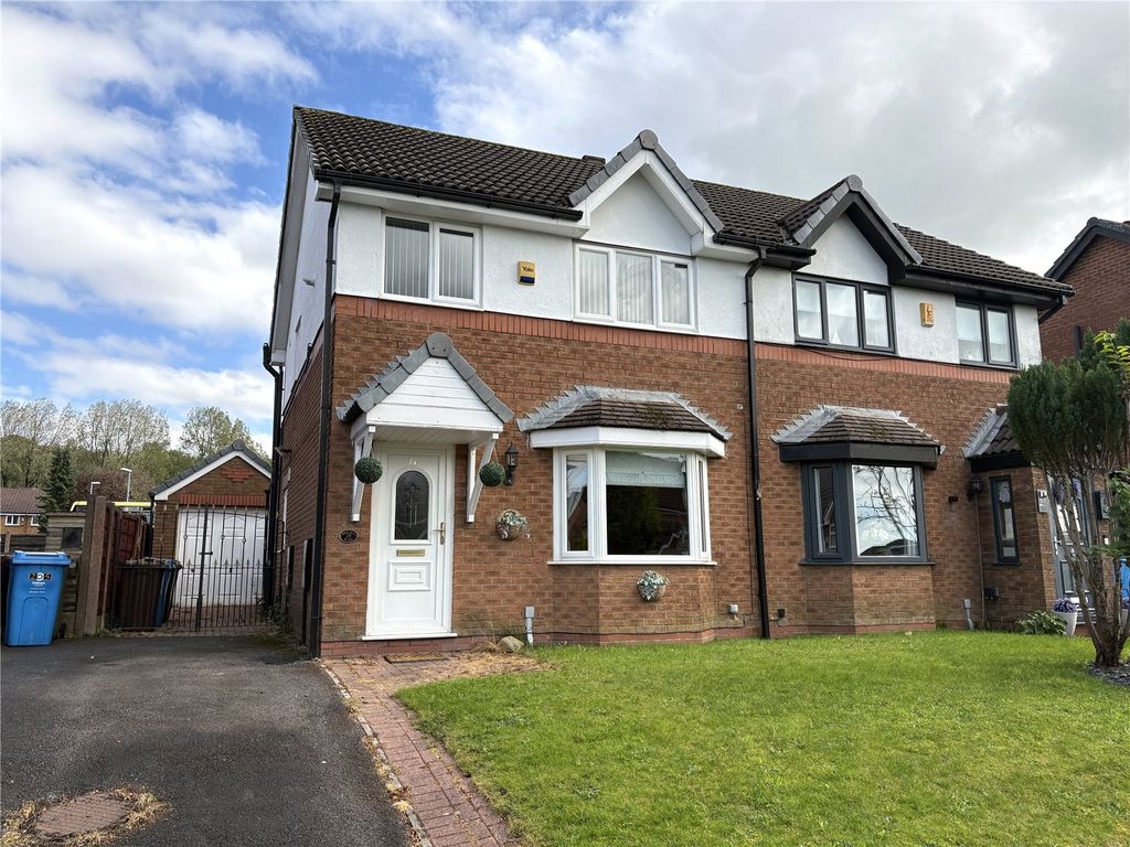 Property photo 1 of 16 Front External