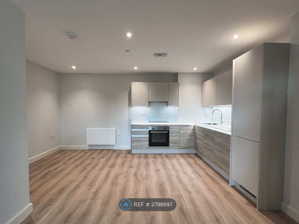 Property photo 3 of 14 Kitchen/Dining Example