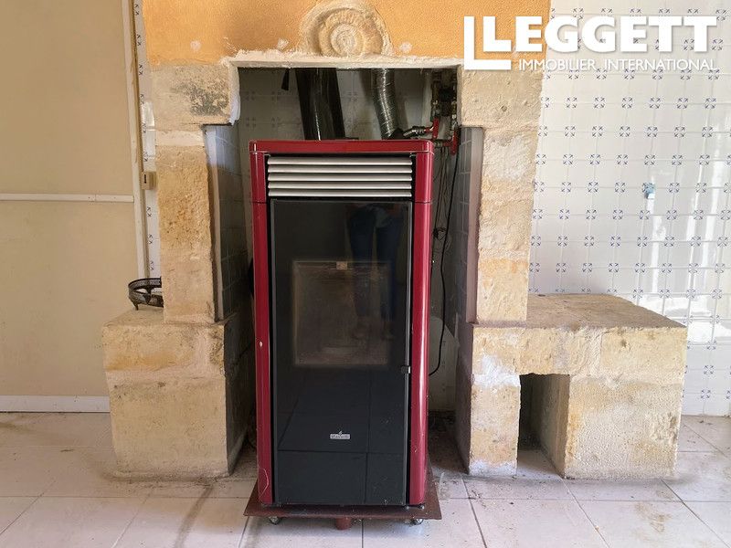 Property photo 3 of 10