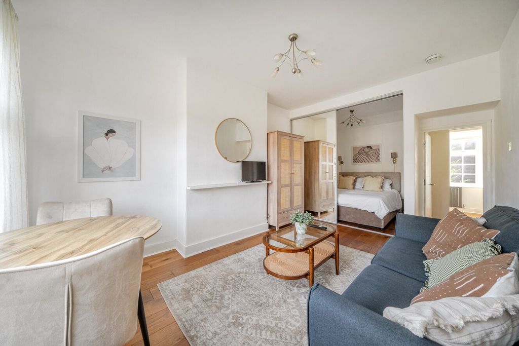 Property photo 1 of 12 Picture No. 06