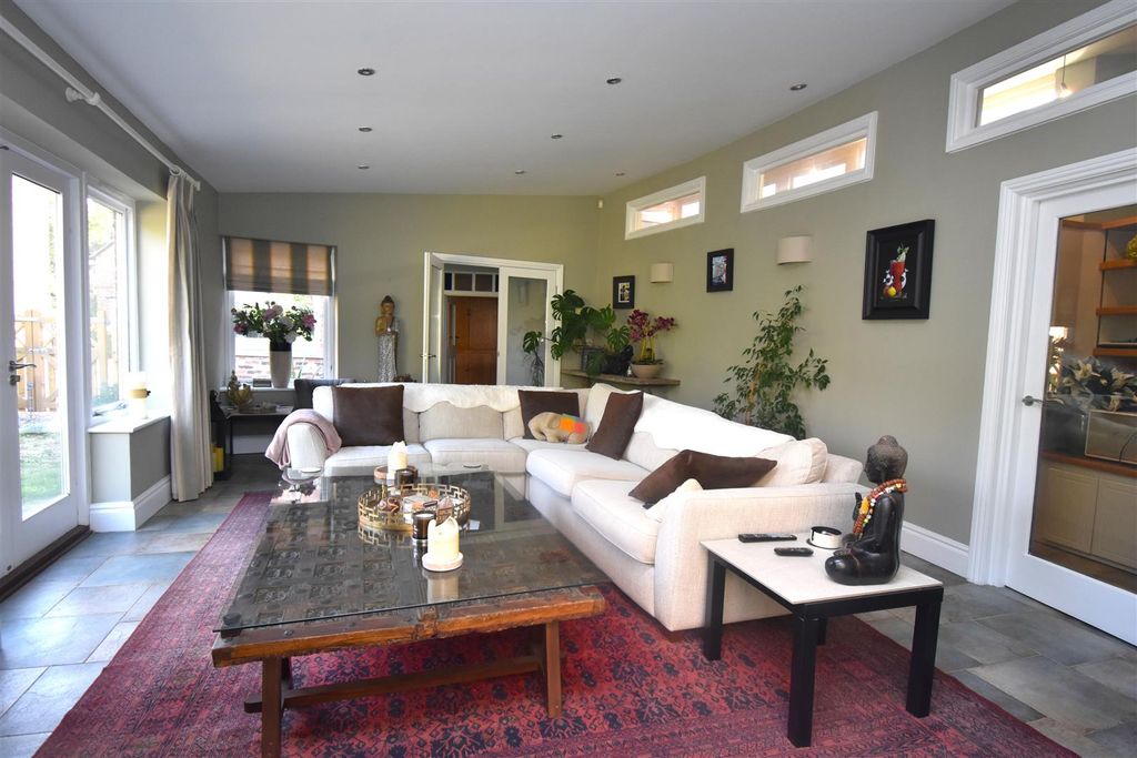 4 bed detached house to rentRufforth, York YO23