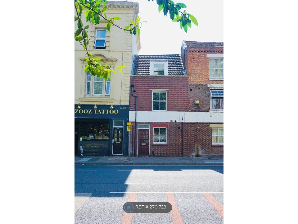 Property photo 2 of 14