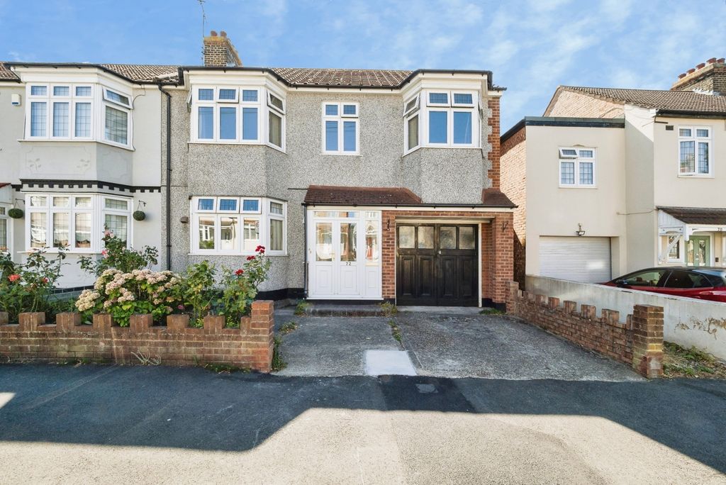 Property photo 1 of 27 Pbox-Img.Jpg