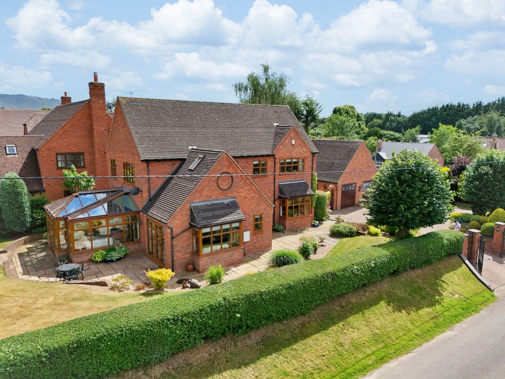 Property photo 1 of 52 4239671
