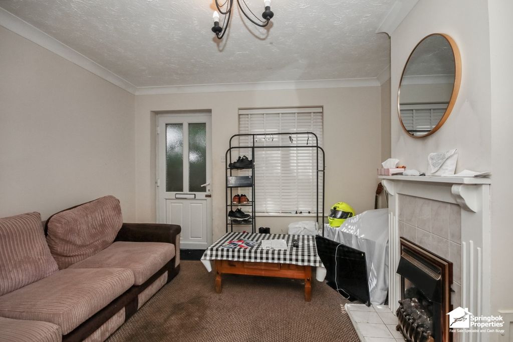 Property photo 2 of 12 Image 1