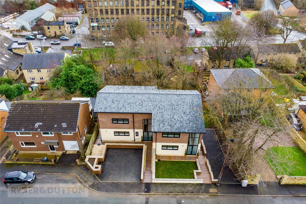 Property photo 1 of 31 Picture No. 67