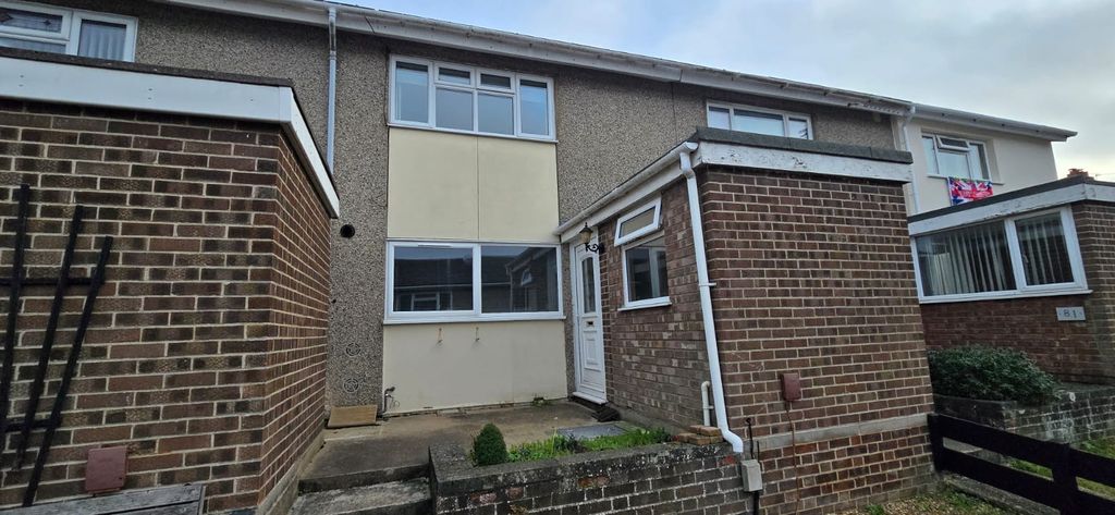 Property photo 2 of 16