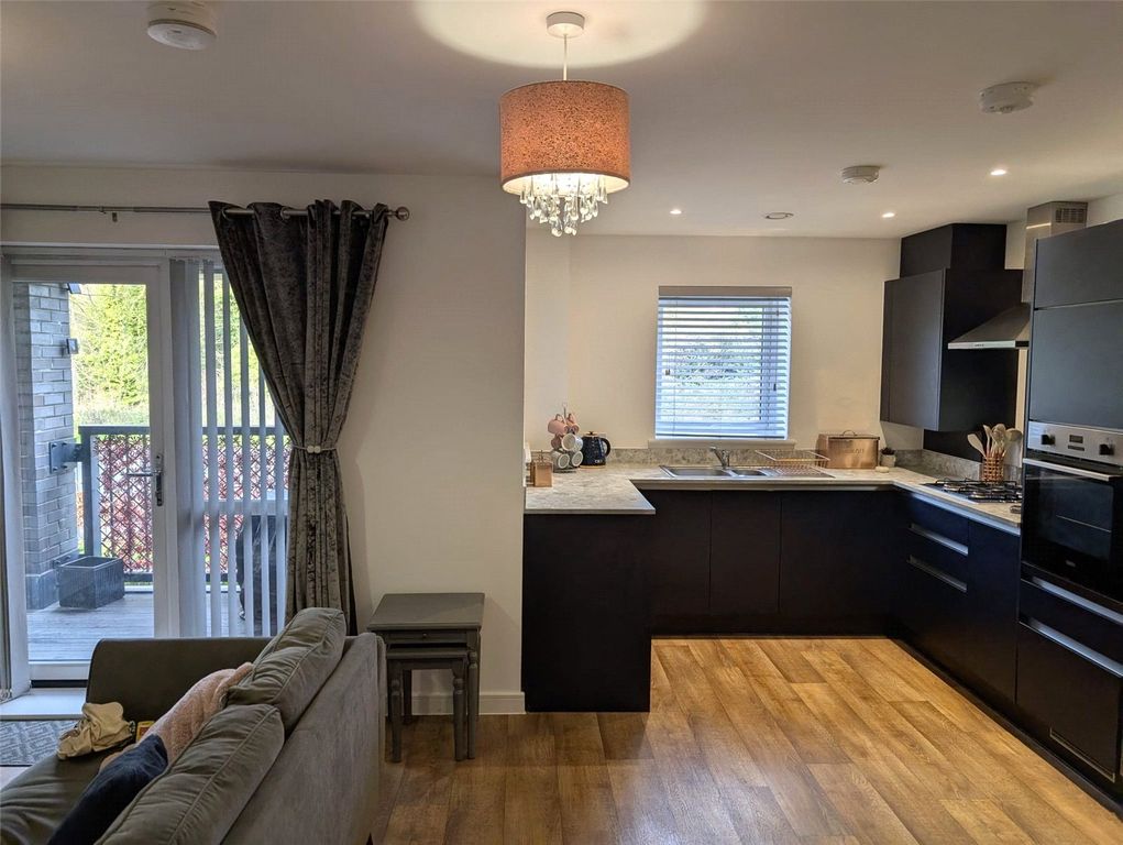 Property photo 2 of 10 Picture No. 01