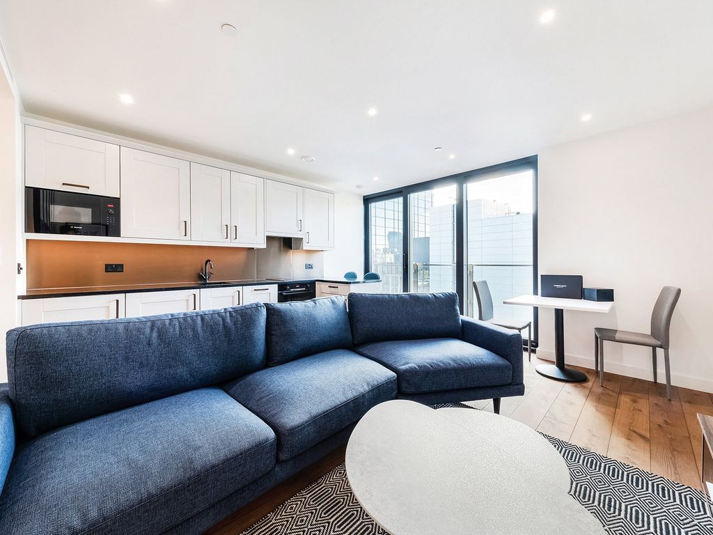 Property photo 3 of 17 Emery Wharf