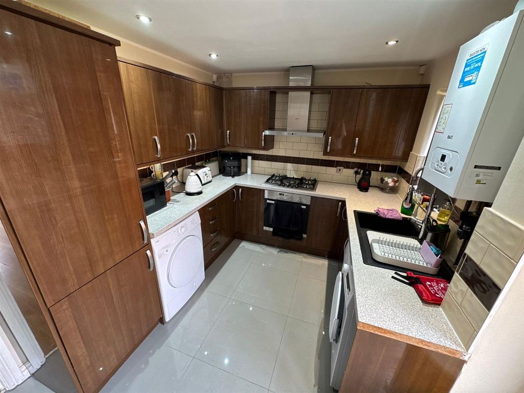 Property photo 2 of 21 Whatsapp Image 2026-02-24 At 16.52.28.Jpeg