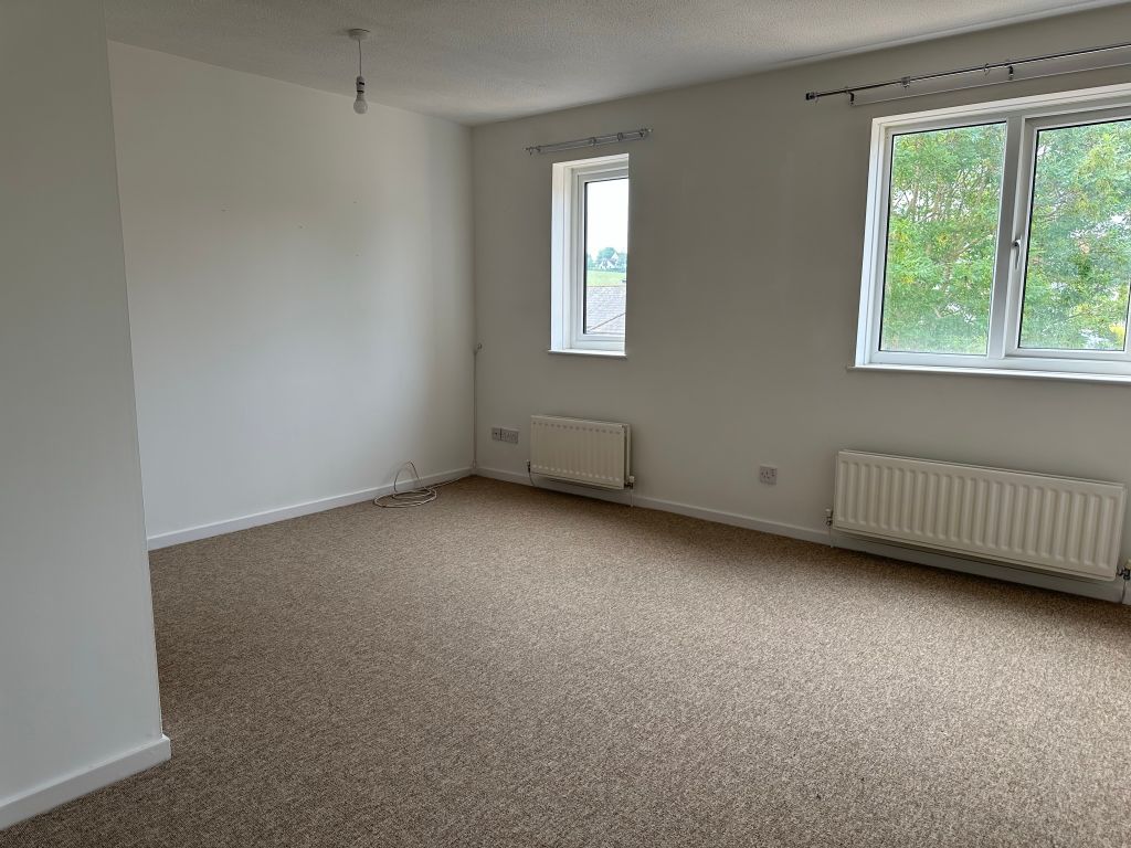 Property photo 3 of 14 Photo 03