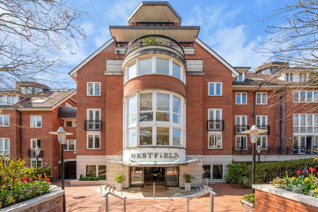 Property photo 1 of 19 Picture No. 06