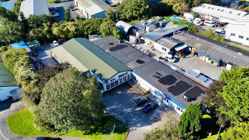 Property photo 2 of 22 Photo 35