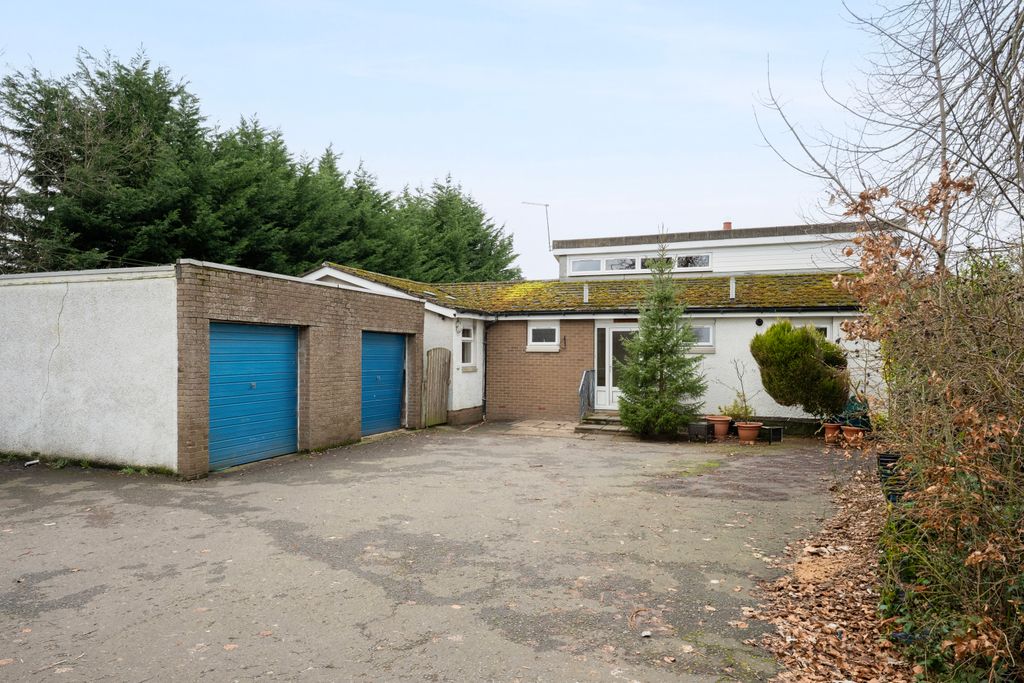 Property photo 1 of 29