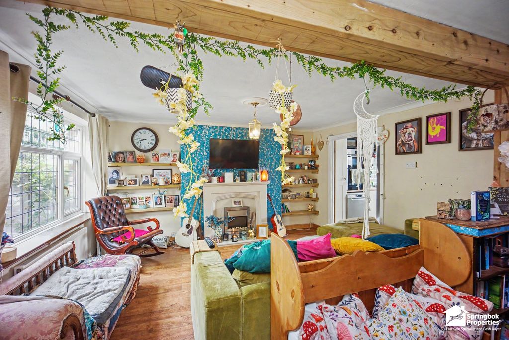 Property photo 2 of 19 Image 1