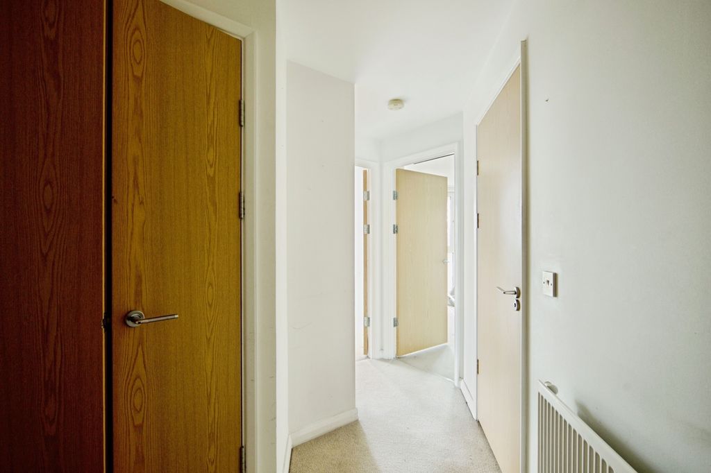 Property photo 2 of 20 Pbox-Img.Jpg