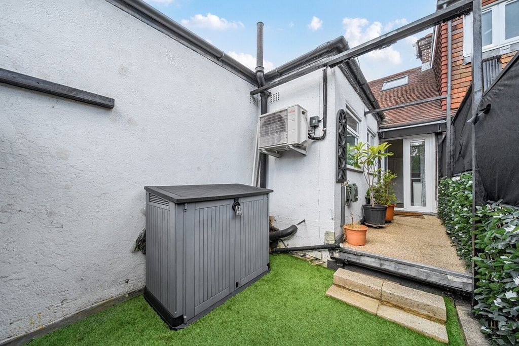Property photo 3 of 14 Picture No. 05