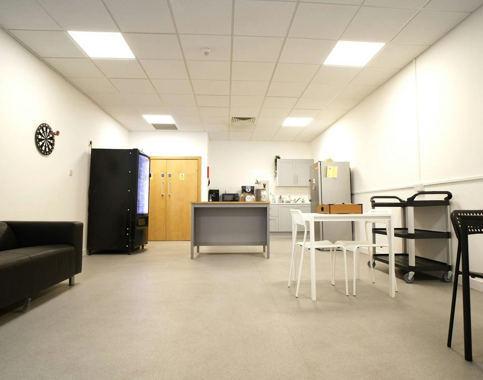 Property photo 2 of 8 Kitchen.Jpg