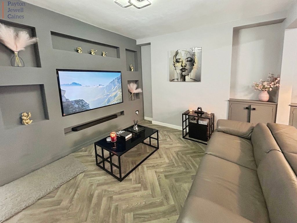 Property photo 3 of 15 Not Specified