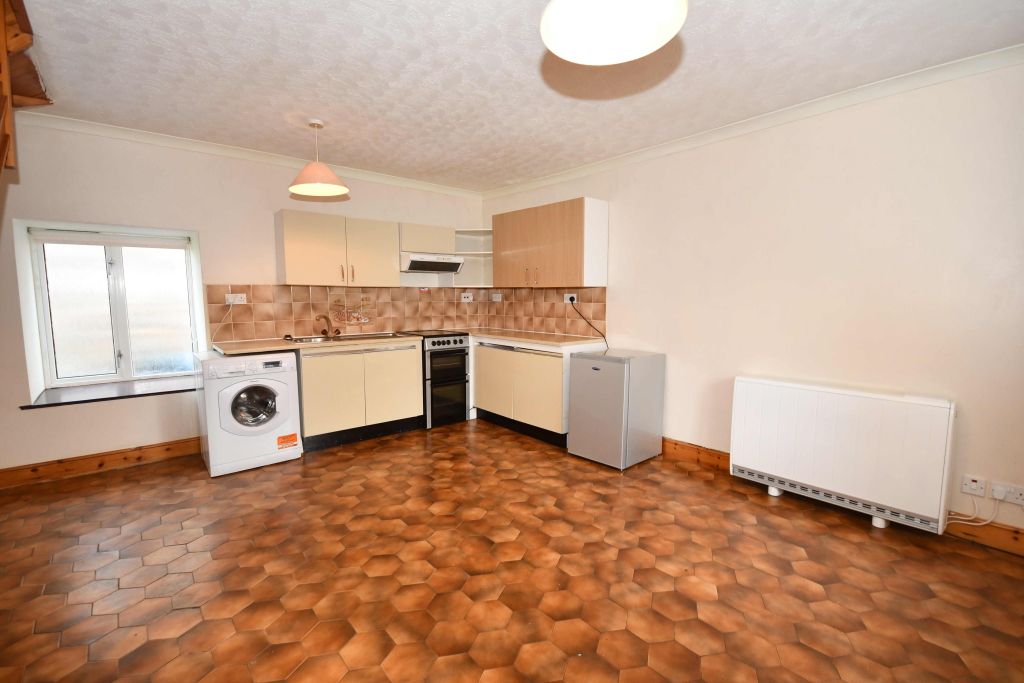 Property photo 3 of 7 Photo