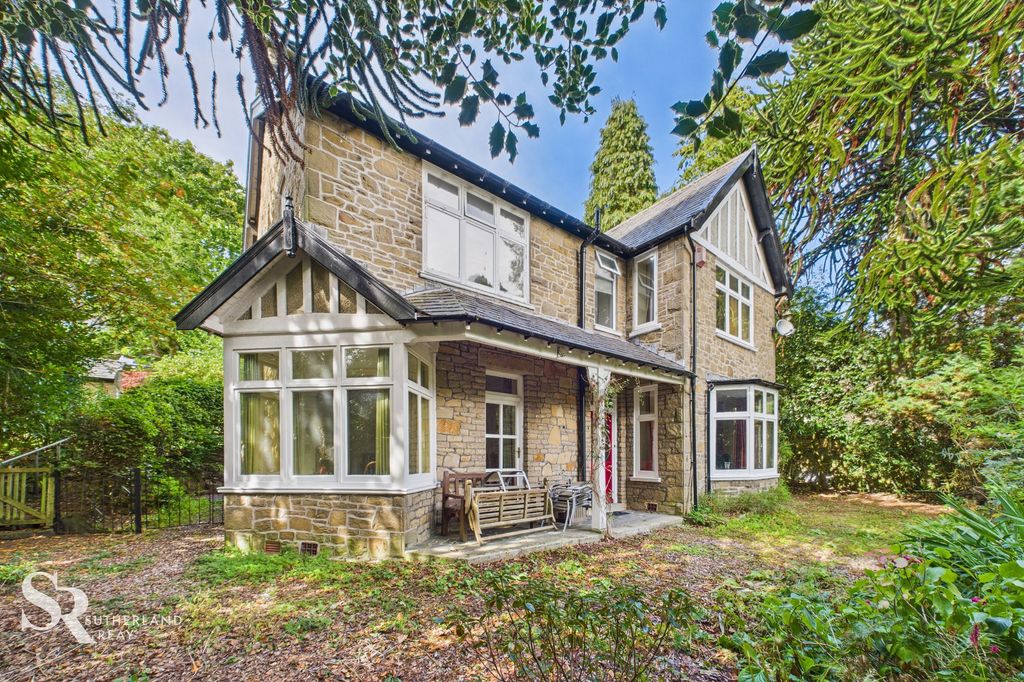 Property photo 1 of 44