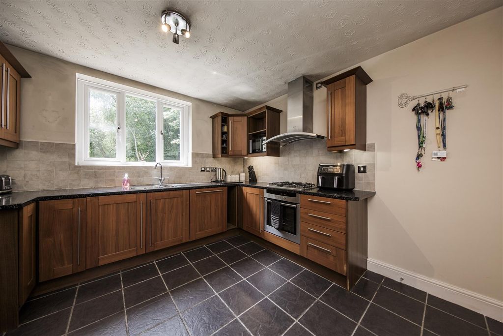 Additional image 6 of 4 bed detached house for saleMeteor Road, West Malling ME19