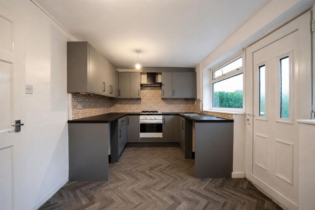 Property photo 2 of 17 Brooks-04.Jpg