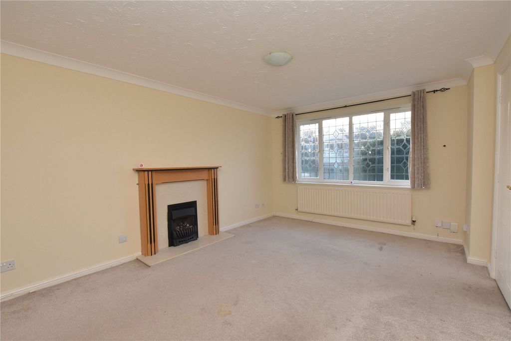 Property photo 3 of 15 Picture 3