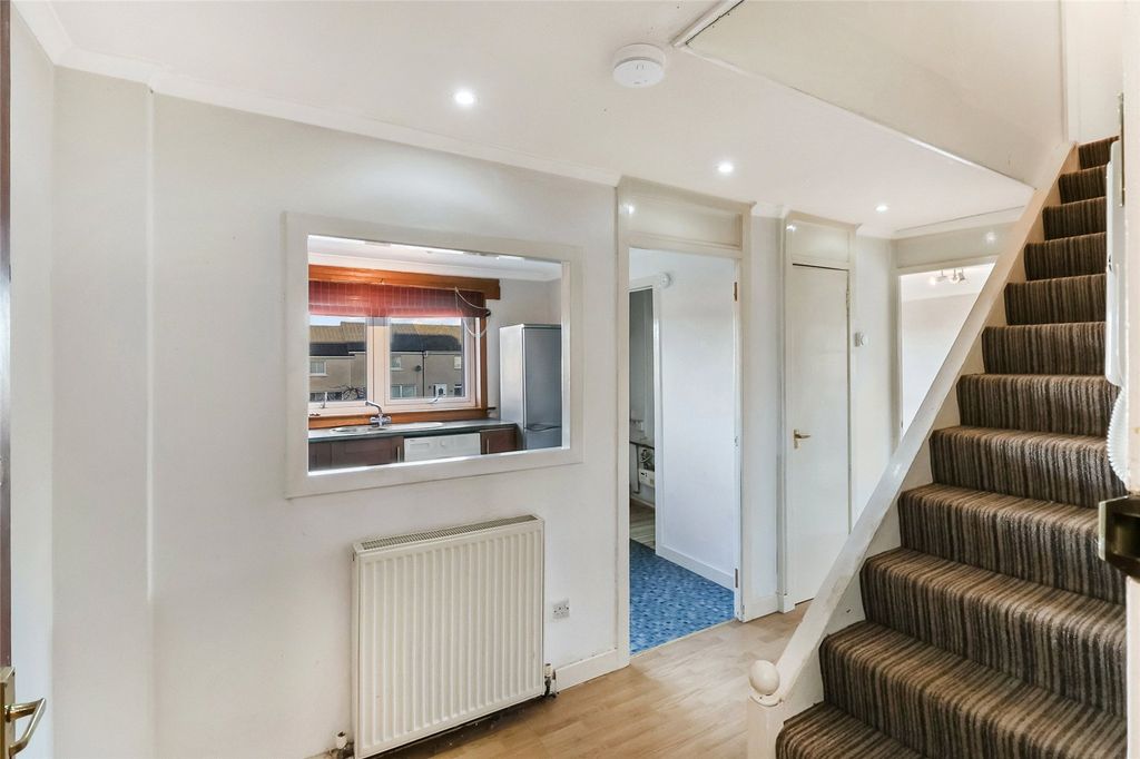 Property photo 3 of 18 Picture No. 06