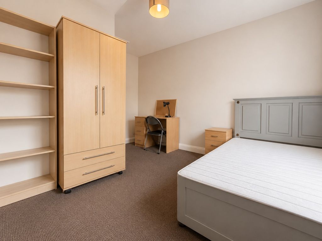 Property photo 3 of 11 5378892