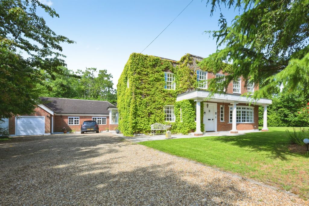 Property photo 1 of 39