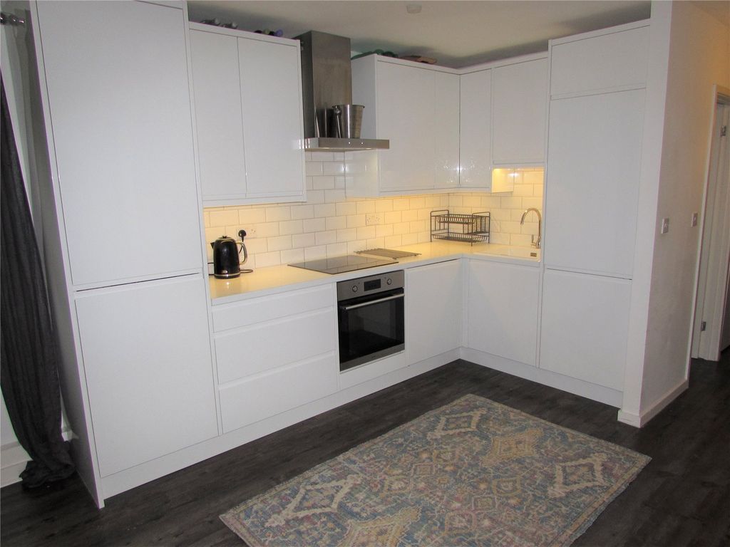 Property photo 3 of 13 Kitchen